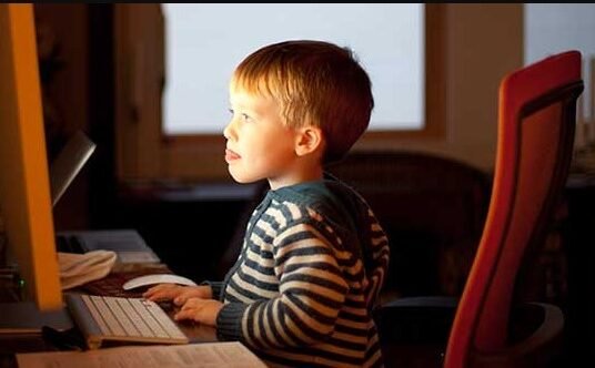 excessive screen time eye health