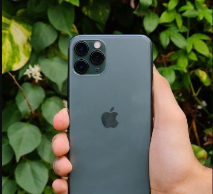 Apple iPhone