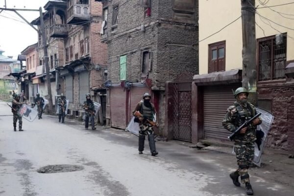 Kashmir security forces encounter