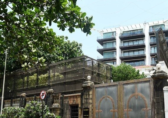 shah rukh khan mannat house