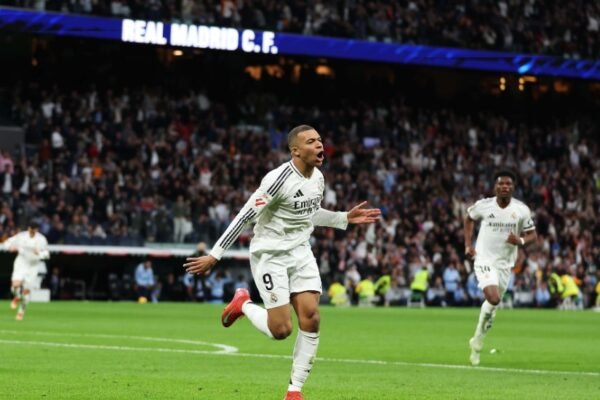 Mbappé football record Ronaldo