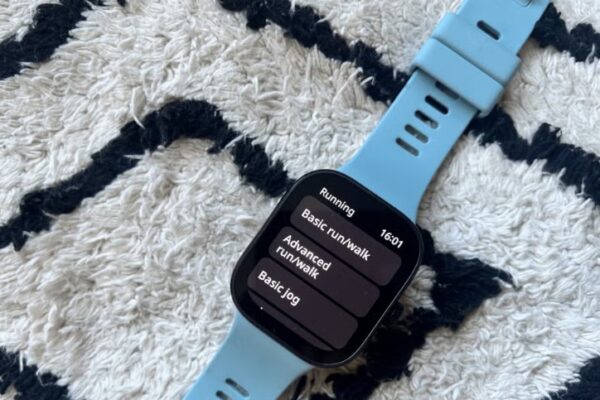 Xiaomi Redmi Watch Move smartwatch