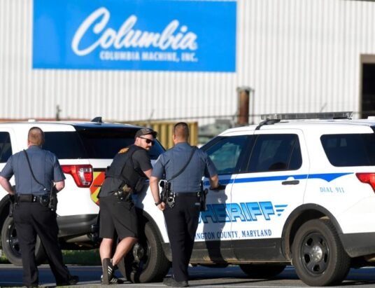 columbia county sheriff police car shooting