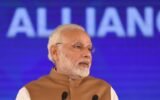 Narendra Modi addressing rally in Bhuj