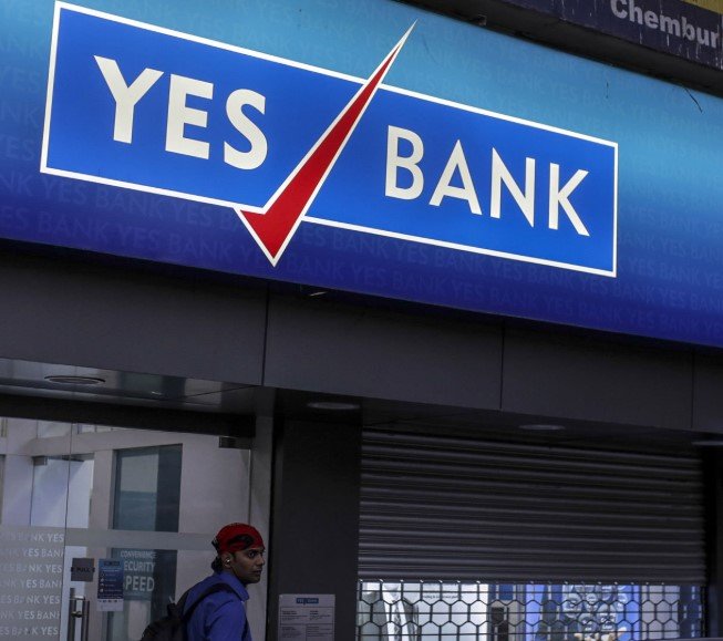 yes bank stock trading