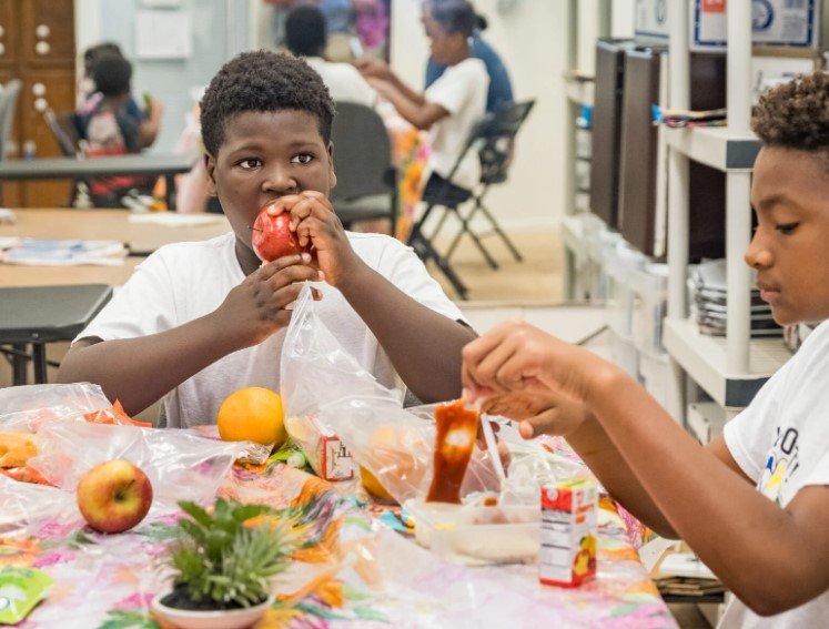 Food distribution for children in Habersham County Georgia