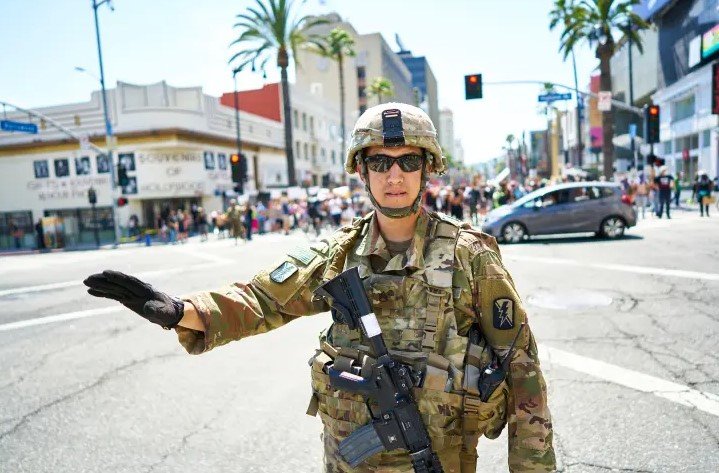 los angeles migrant protest national guard