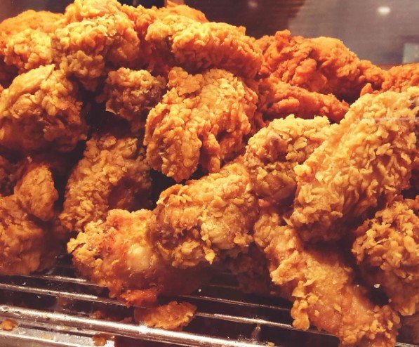 vegan chicken wings atlanta restaurant