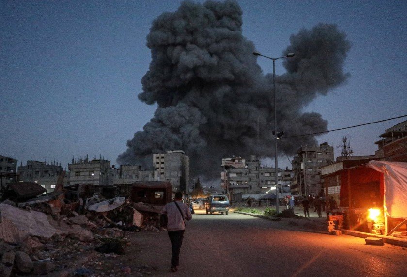 Israeli airstrike Yemen port Hodeidah
