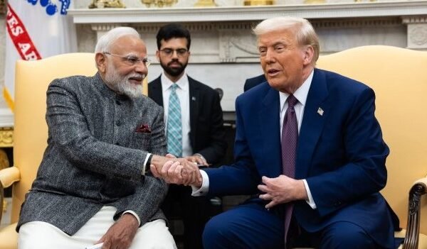 Modi Trump handshake