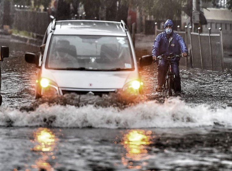 gurgaon waterlogging july 2025 heavy rain