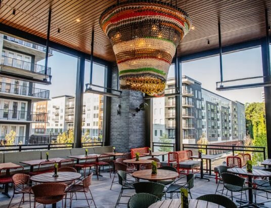 outdoor dining patio restaurants Atlanta