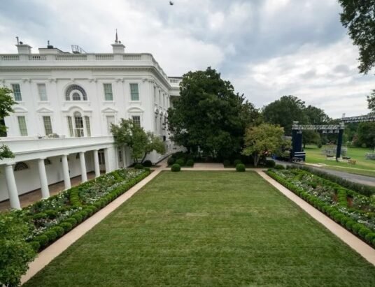 White House Rose Garden patio