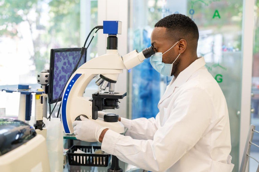 cancer research lab