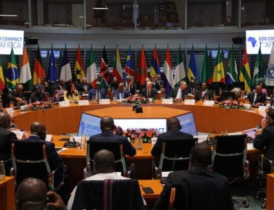 international diplomacy meeting