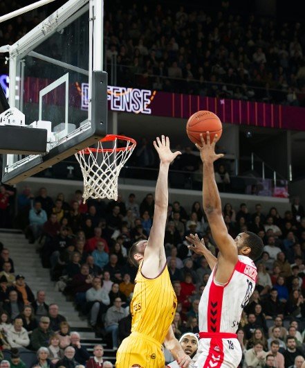 basketball game action