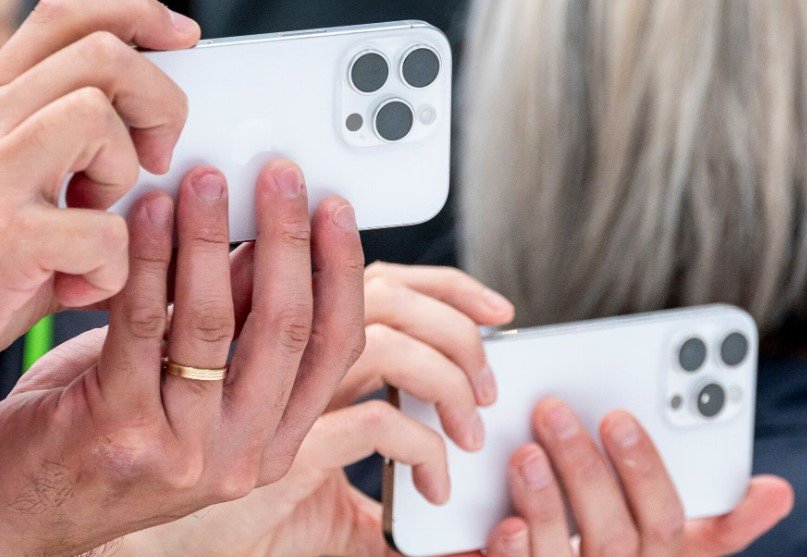 iphone discount sale