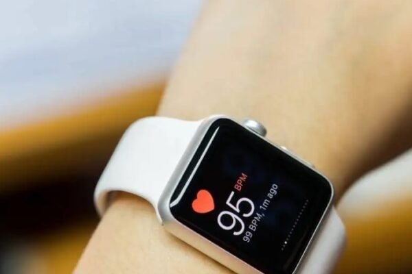 smartwatch health tracking