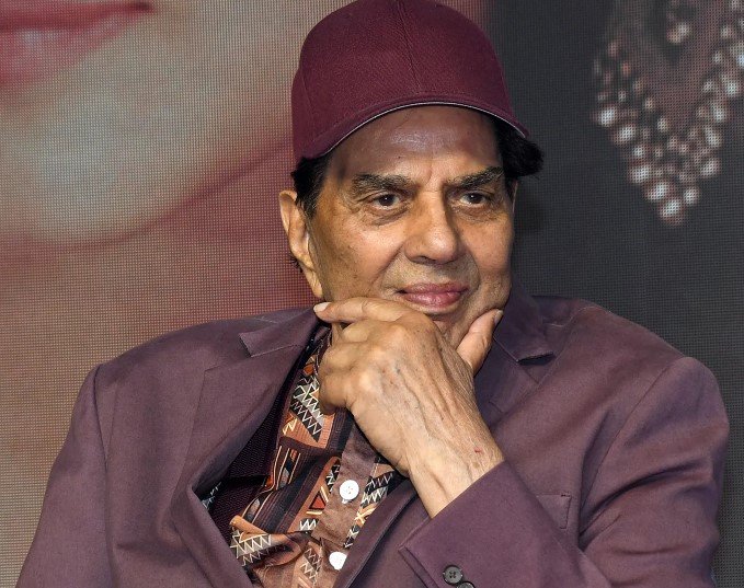 Dharmendra actor