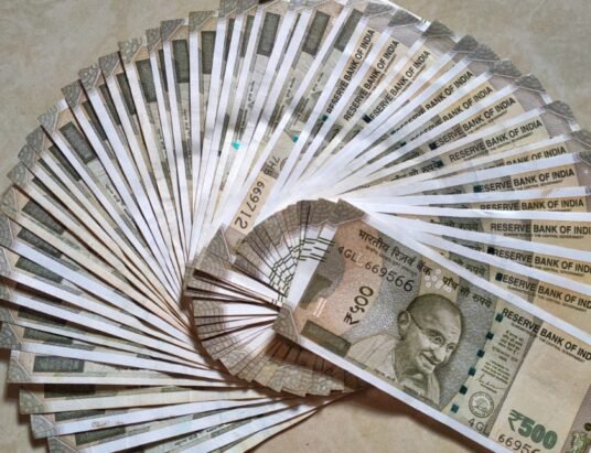 indian rupee currency