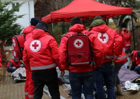 red cross volunteer