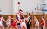 women's basketball game