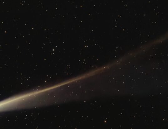 Comet C/2025 R3 night sky