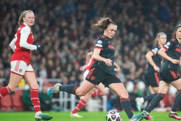 Georgia Stanway Arsenal Bayern Munich women's football
