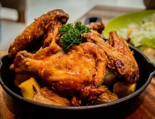 chicken wings platter restaurant