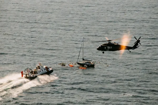 Charter boat sinks Georgia Strait rescue near Roberts Bank