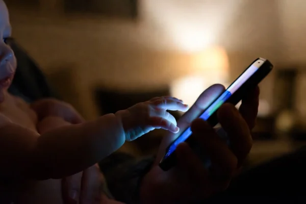 Screen time risks in the first 1001 days of life