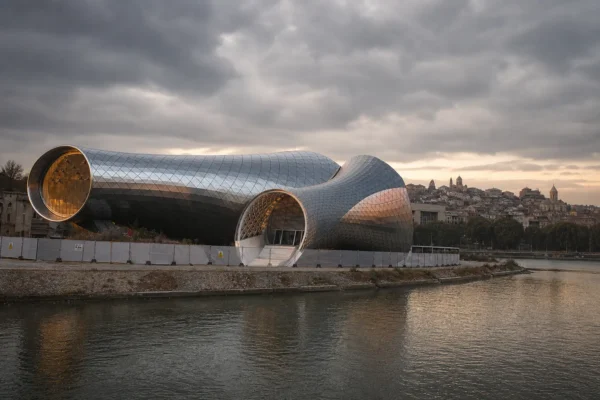 Rike Tubes Tbilisi demolition dispute Studio Fuksas Kaladze